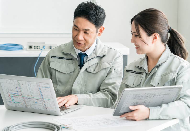 九州・関西エリアに対応する担当者